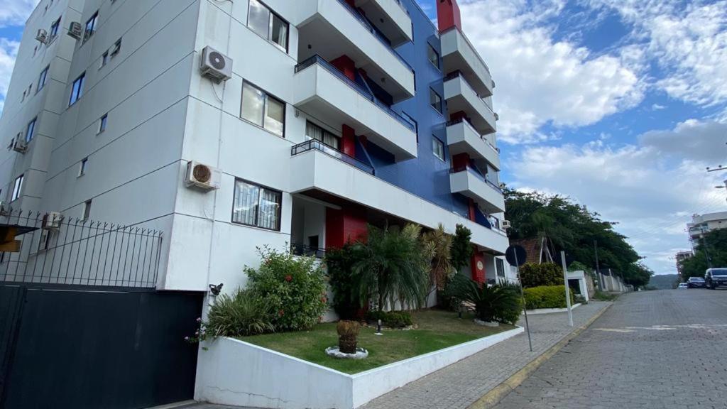 Appartement Bombas Bombinhas Pé na Areia, 50 metros do Mar!!!! Extérieur photo